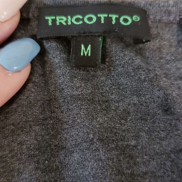 𝅺TRICOTTO Grey long sleeve top shirt medium - Picture 5 of 5